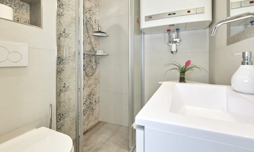 Badezimmer im Single-Appartement